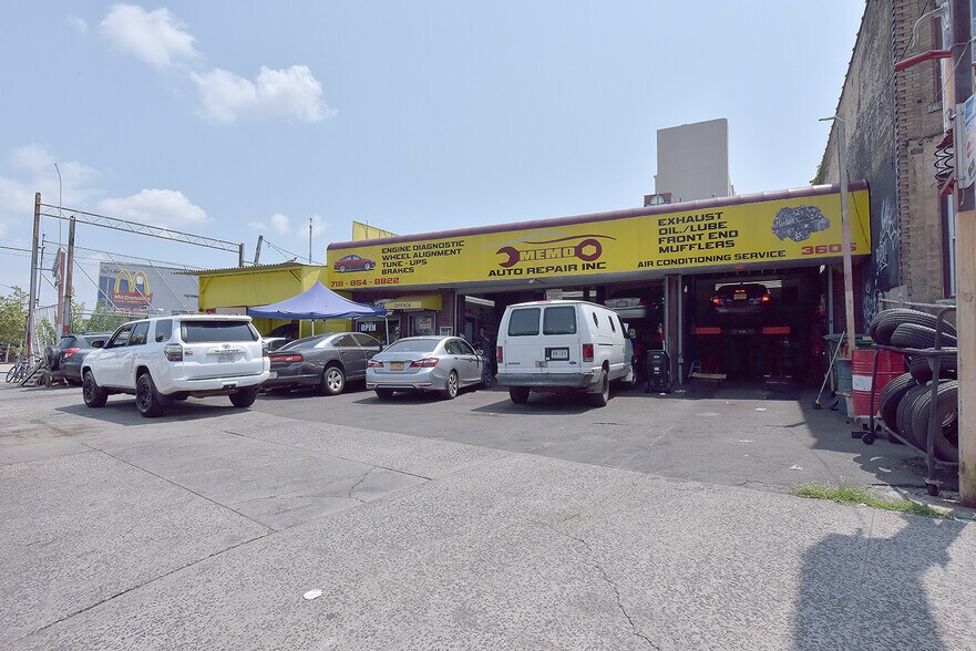 More Photos Of 3605 Fort Hamilton Pky, Brooklyn Storefront For Sale