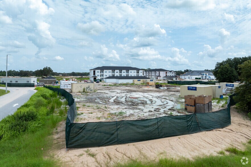 More Photos Of State Road 52, San Antonio General Retail For Lease