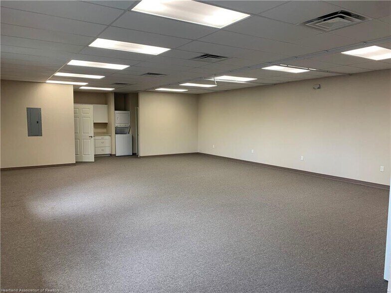 More Photos Of 1659 US Highway 27 N, Avon Park Medical For Sale