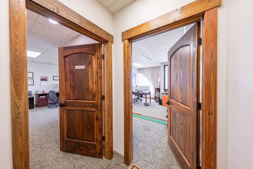 More Photos Of 100 2nd St E, Whitefish Office For Lease