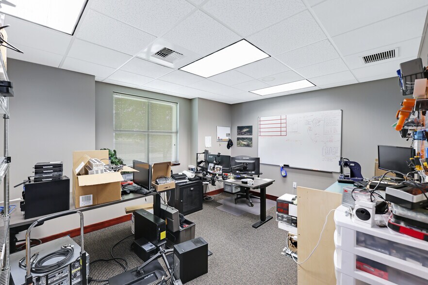 More Photos Of 1131 E Westview Ct, Spokane Medical For Lease