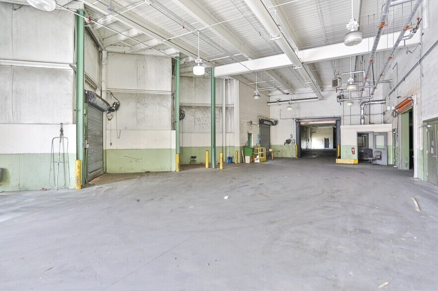 More Photos Of 1444 Lancaster Hwy, Chester Manufacturing For Sale