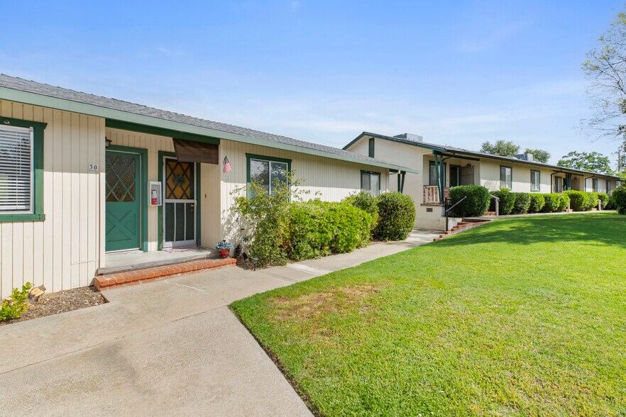 More Photos Of 91 Summit Ave, Sonora Apartments For Sale