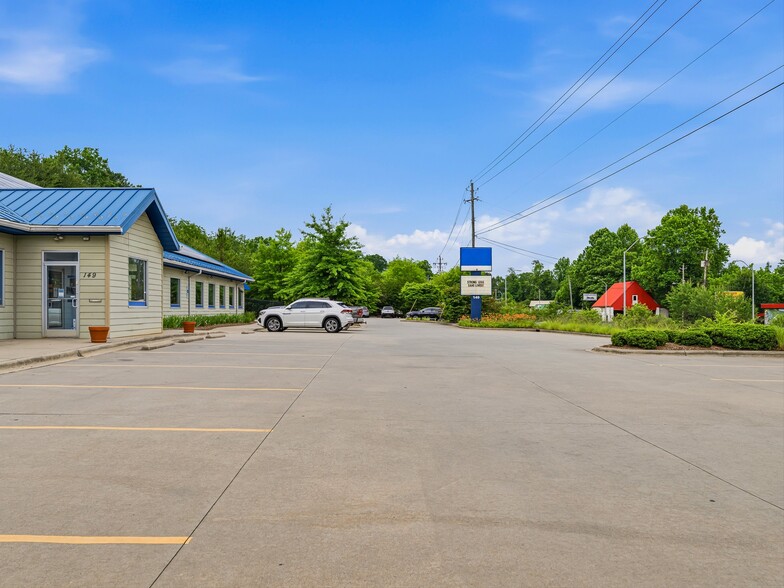 More Photos Of 149 New Leicester Hwy, Asheville Office For Sale
