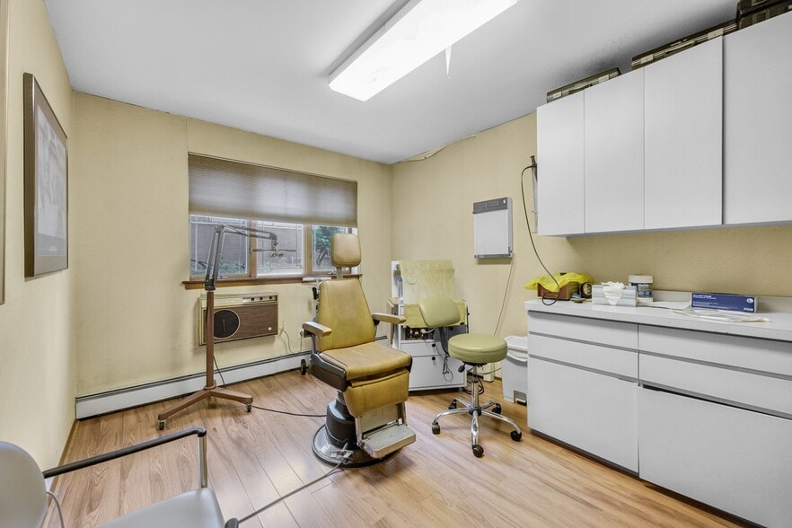 More Photos Of 2256 Hendrickson St, Brooklyn Apartments For Sale