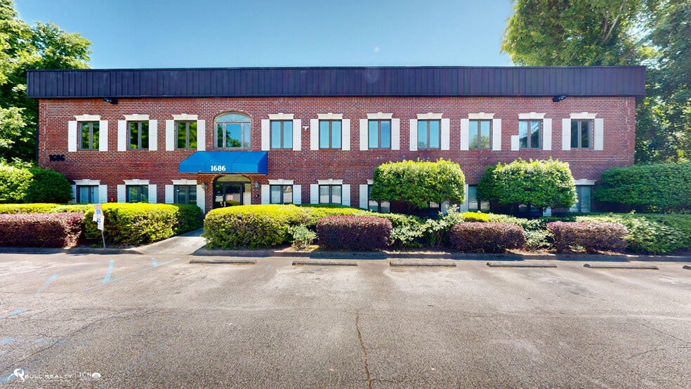 More Photos Of 1686 Roswell Rd, Marietta Office Residential For Sale