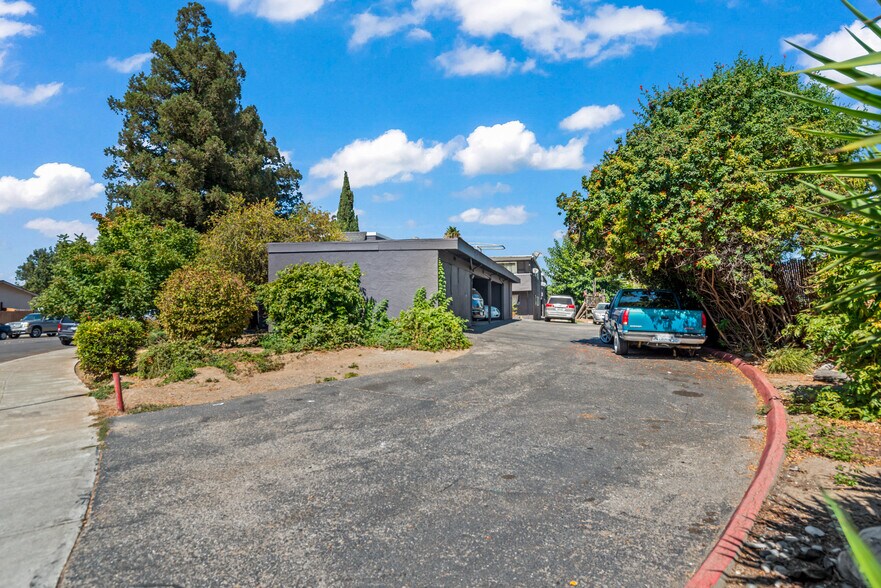 More Photos Of 5390 Carryback Ave, San Jose Apartments For Sale