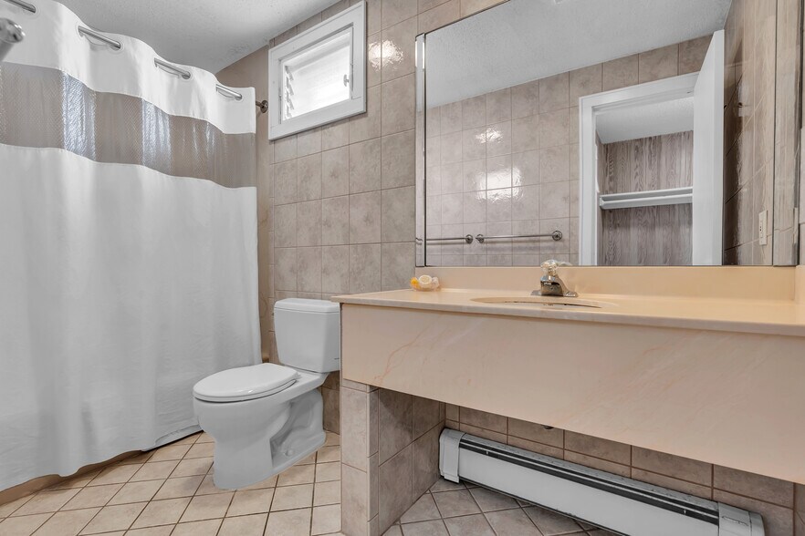 More Photos Of 1008 Ocean Ave, Point Pleasant Beach Hotel For Sale