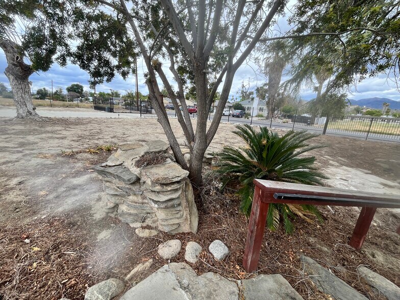 More Photos Of 41699 Acacia Ave, Hemet Land For Sale