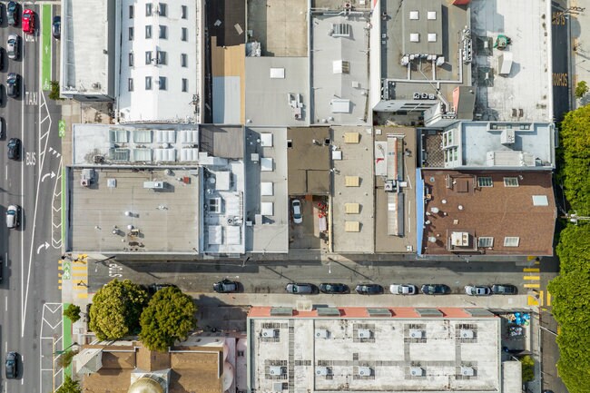 More Photos Of 22 Cleveland St, San Francisco Warehouse For Sale