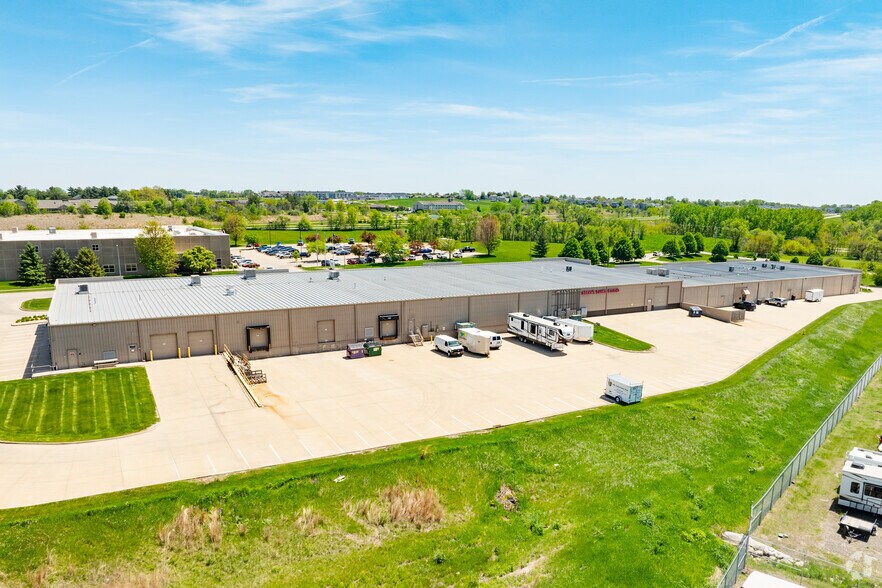 More Photos Of 1300 Metro East Dr, Pleasant Hill Light Manufacturing For Sale