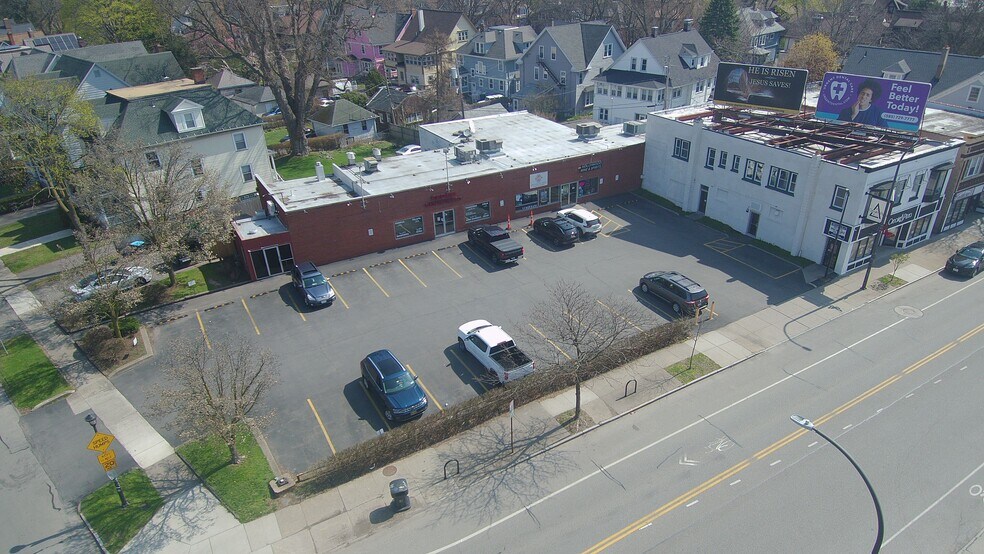 More Photos Of 746 Monroe Ave, Rochester Freestanding For Sale