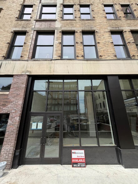 More Photos Of 85 Weybosset St, Providence General Retail For Lease