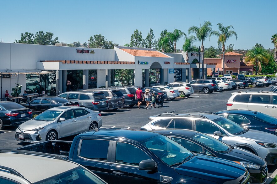 More Photos Of 29851 Aventura, Rancho Santa Margarita Freestanding For Lease
