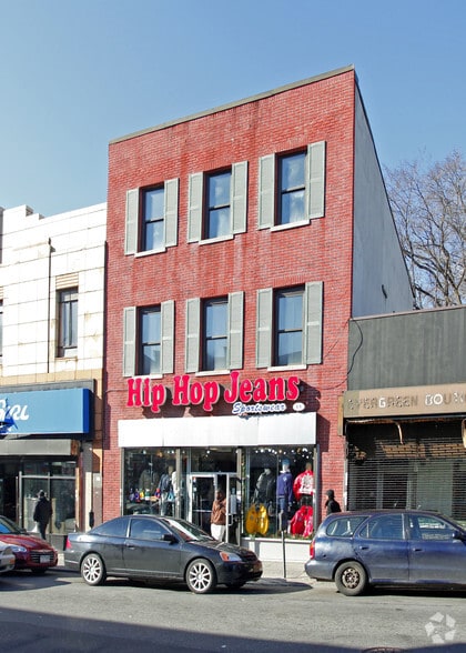 More Photos Of 11 Palisade Ave, Yonkers Storefront Retail Residential For Lease