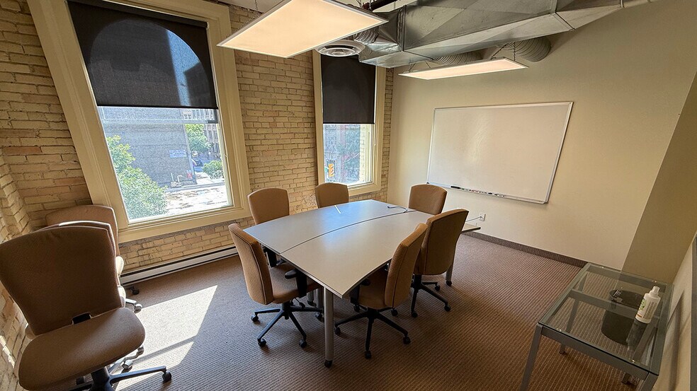 More Photos Of 309 Mcdermot Av, Winnipeg Office For Lease