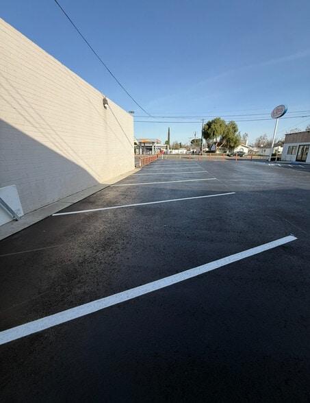 More Photos Of 107 W Pacheco Blvd, Los Banos Restaurant For Sale