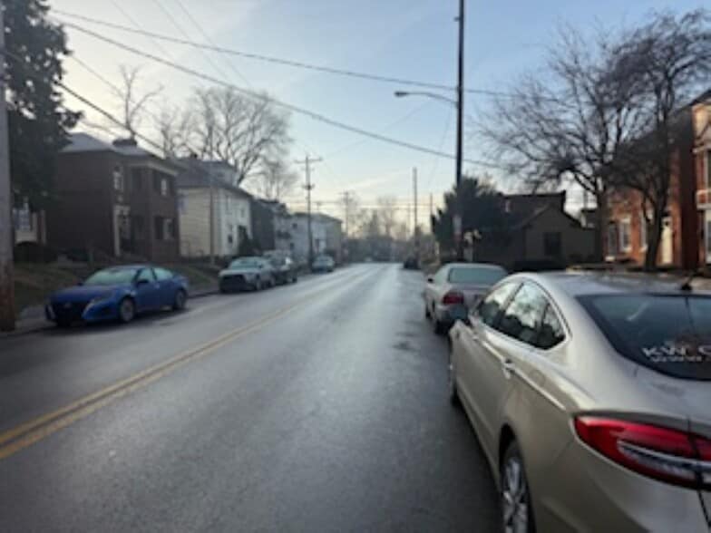 More Photos Of 2546 Neil Ave, Columbus Apartments For Sale