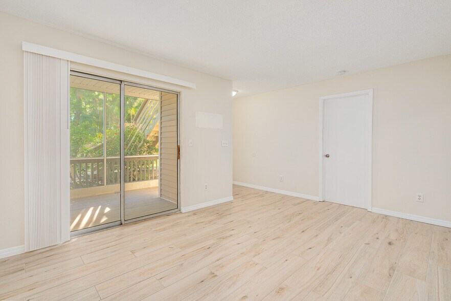 More Photos Of , South Daytona Multifamily For Sale