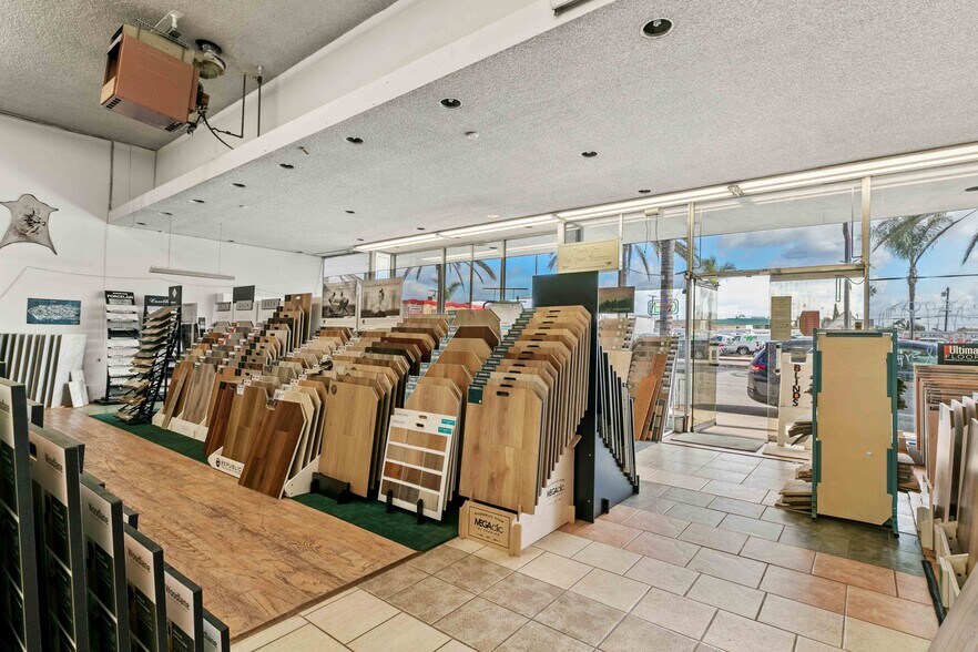 More Photos Of 979 S La Brea Ave, Inglewood Freestanding For Sale