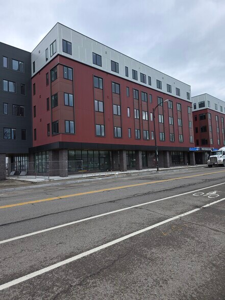 More Photos Of 450 S Park Ave, Buffalo Storefront Retail Residential For Lease