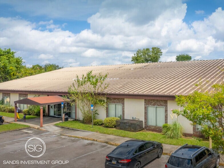 Primary Photo Of 1725 Oakhurst Ave, Jacksonville Medical For Lease