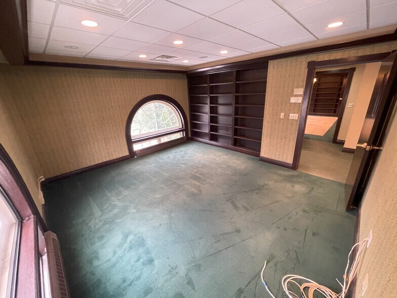More Photos Of 19 Dove St, Albany Coworking Space