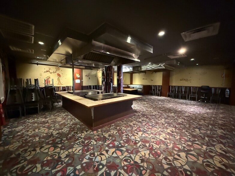 More Photos Of 121 Depot St, Milford Restaurant For Sale