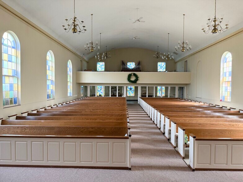 More Photos Of 25350 W 6 Mile Rd, Redford Township Religious Facility For Sale