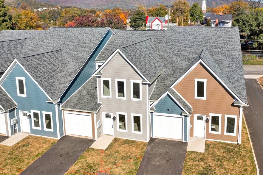More Photos Of 130-140 W Calhoun St, Salem Apartments For Sale