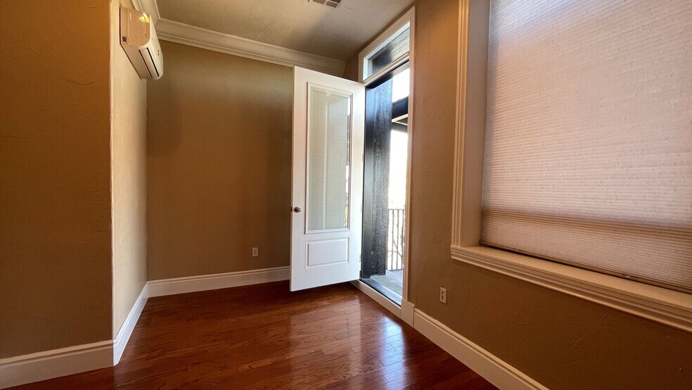 More Photos Of 415 N Muskogee Ave, Tahlequah Storefront Retail Residential For Sale