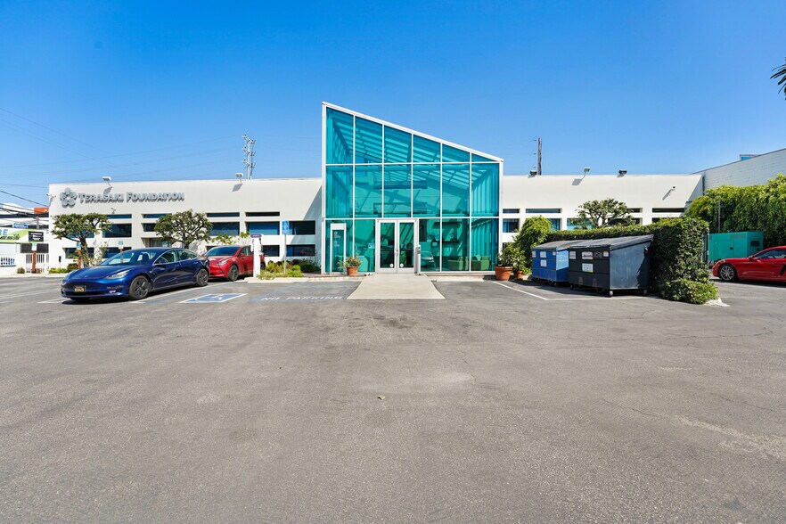 Primary Photo Of 11570 W Olympic Blvd, Los Angeles Medical For Lease