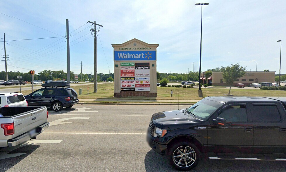 More Photos Of 4555 Fayetteville Rd, Raeford Unknown For Lease