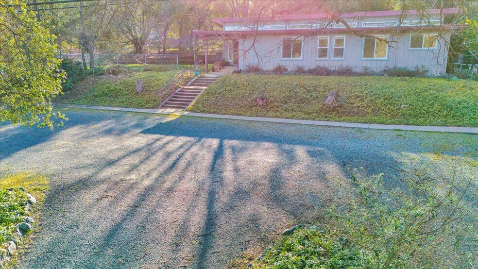 More Photos Of 304 CA-4, Murphys Office Residential For Sale