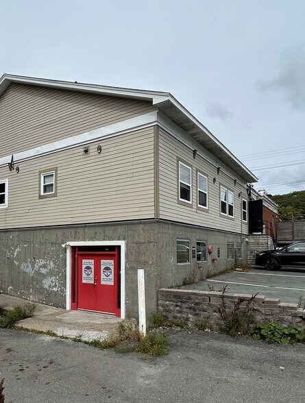 More Photos Of 247 Herring Cove Rd, Halifax Office For Lease