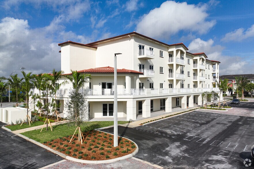 More Photos Of 11150 Northwest 82nd St, Doral Apartments For Lease
