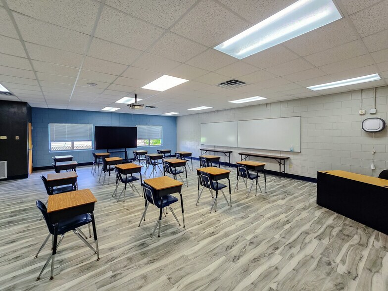 More Photos Of 5900 Tedder Rd, Fort Pierce Schools For Sale