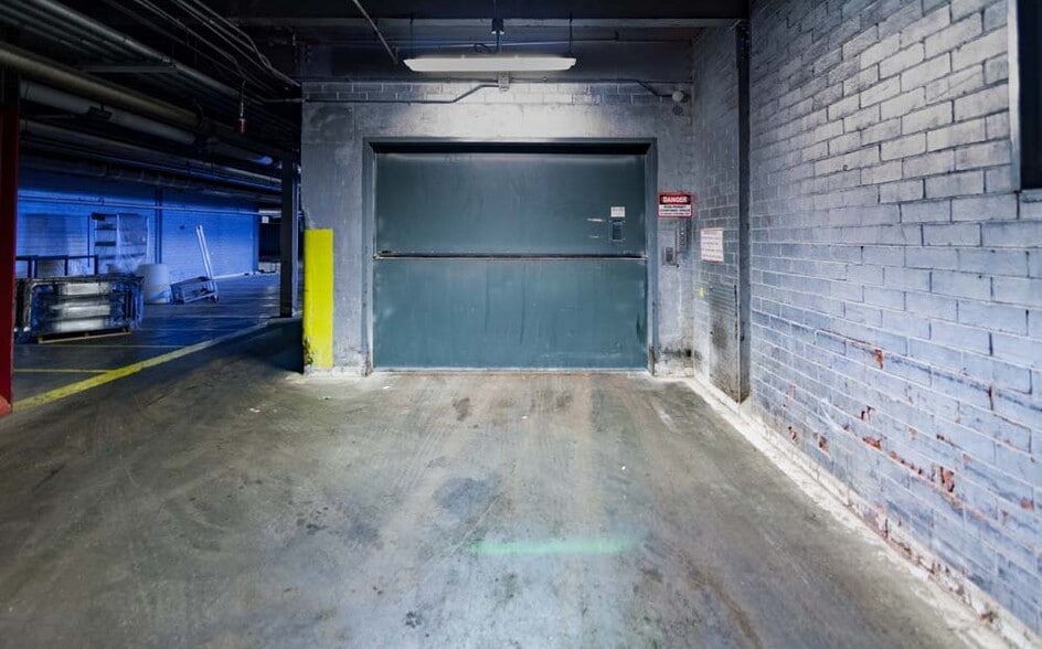 More Photos Of 3700 Victory Dr, Columbus Food Processing For Lease