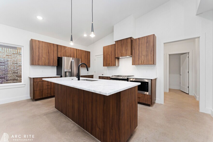 More Photos Of 4535 22nd Pl, Lubbock Multifamily For Sale