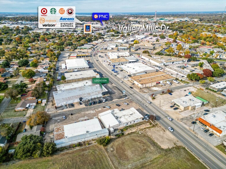 More Photos Of 500 Lake Air Dr, Waco Unknown For Lease