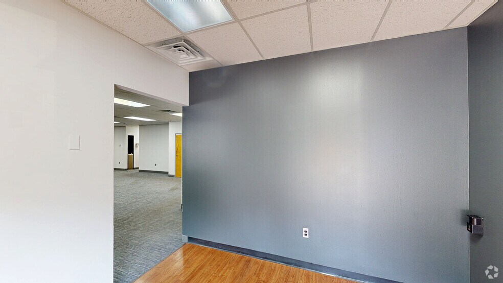 Primary Photo Of 600 Ryerson Rd, Lincoln Park Warehouse For Lease
