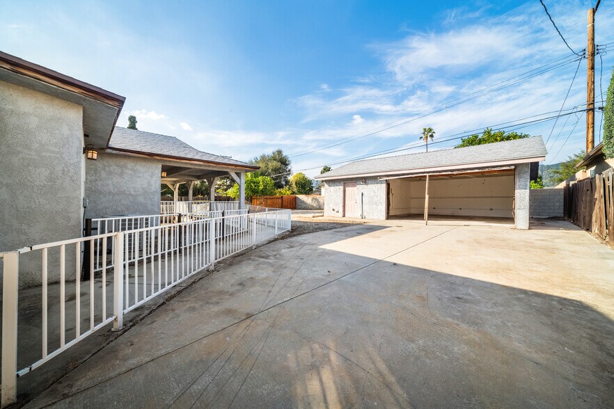 More Photos Of 549 E Ada Ave, Glendora Congregate Senior Housing For Sale