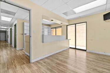 More Photos Of 1217 S Central Ave, Glendale Medical For Lease