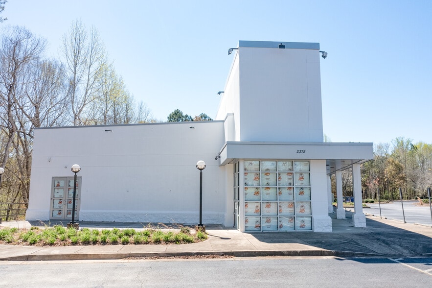 More Photos Of 2375 Mansell Rd, Alpharetta Restaurant For Lease