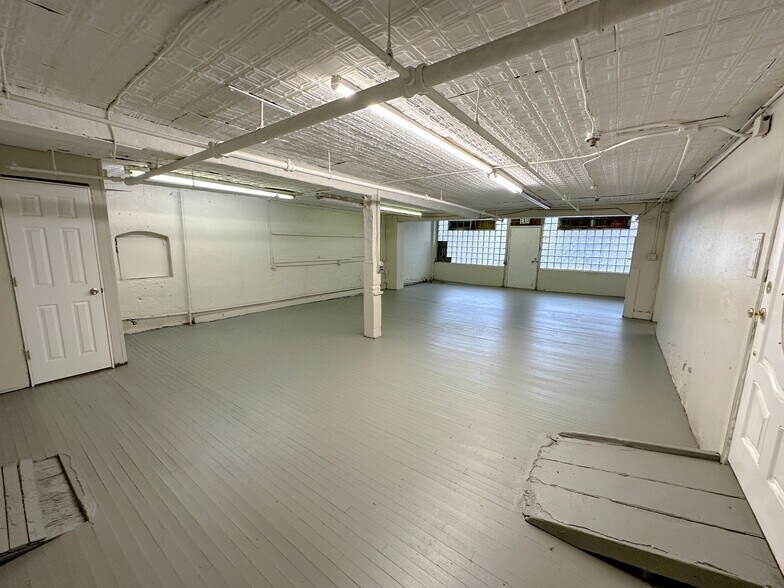 More Photos Of 309-311 Hillside Ave, Hillside Warehouse For Sale