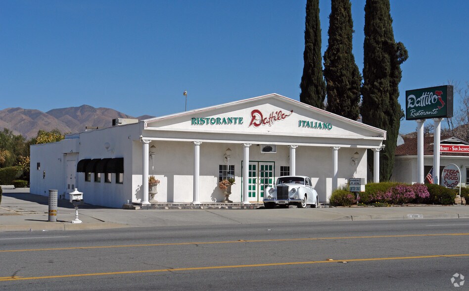 Primary Photo Of , Hemet General Retail For Sale