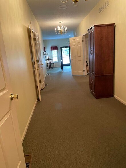 More Photos Of 6121 King Hwy, Kalamazoo Religious Facility For Sale