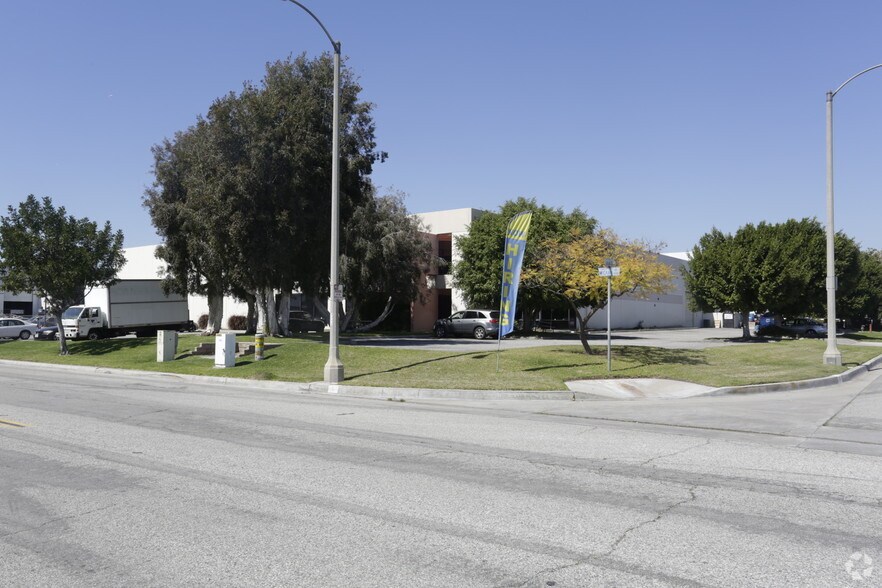 More Photos Of 12521 McCann Dr, Santa Fe Springs Warehouse For Sale