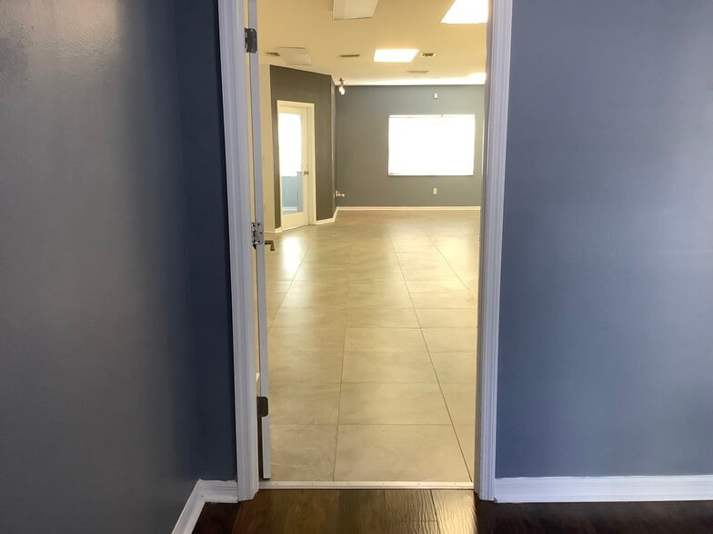 More Photos Of 3216 Cove Bend Dr, Lutz Medical For Sale