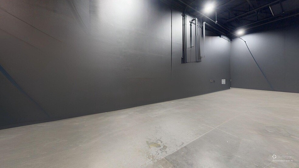 More Photos Of 550 Somerset Ter NE, Atlanta General Retail For Lease